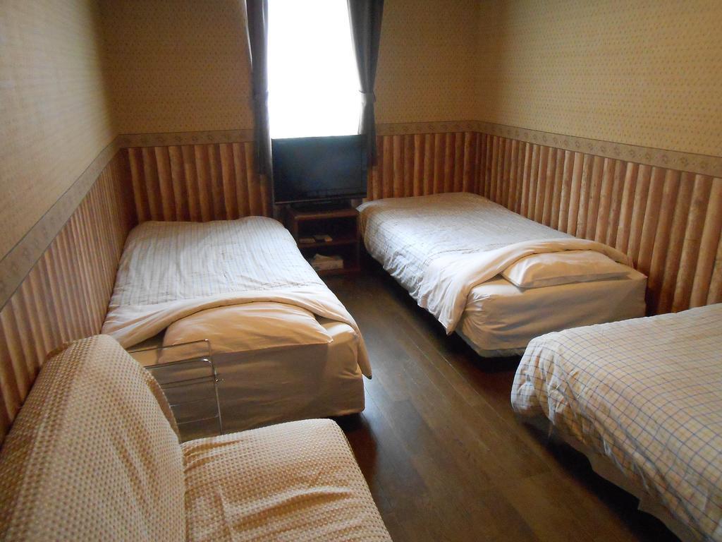 Biwa Monogatari Hotel Atami  Bagian luar foto