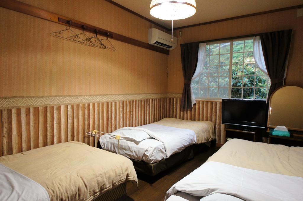 Biwa Monogatari Hotel Atami  Bagian luar foto
